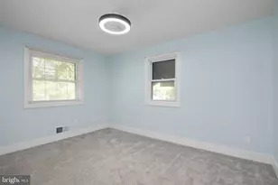 500 Evergreen Rd, Severna Park, MD 21146 - Photo 37