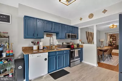 911 12th Street, Pasadena, MD 21122 - Photo 5