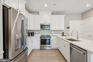 1812 Moscato Ln, Hanover, MD 21076 - Photo 3