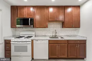 8229 Coatsbridge Ct, Severn, MD 21144 - Photo 13
