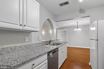 2000 Phillips Terrace #9, Annapolis, MD 21401 - Photo 11