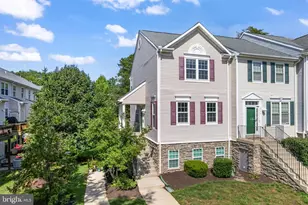 2704 Oak Leaf Ct, Odenton, MD 21113 - Photo 1