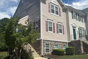 2704 Oak Leaf Ct, Odenton, MD 21113 - Photo 1