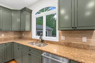 203 S Southwood Ave, Annapolis, MD 21401 - Photo 17
