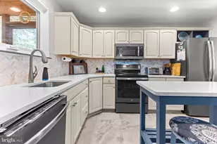 308 Christy Rd, Pasadena, MD 21122 - Photo 19