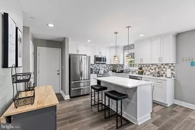209 W Edgevale Road, Brooklyn, MD 21225 - Photo 9