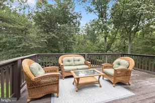 1309 Hawkins Ln, Annapolis, MD 21401 - Photo 17