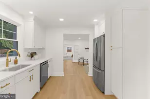 358 Prestonfield Ln, Severna Park, MD 21146 - Photo 17
