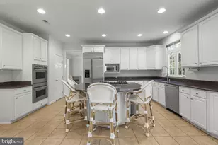 8004 Horicon Point Dr, Millersville, MD 21108 - Photo 13