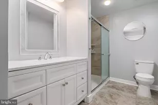 400 Renfro Dr, Glen Burnie, MD 21060 - Photo 15