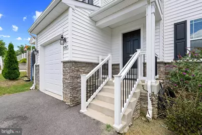 5707 Lowell Street, Brooklyn, MD 21225 - Photo 3