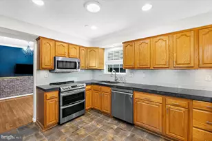 1718 Severn Rd, Severn, MD 21144 - Photo 15