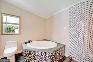 172 B Sonnys Ct, Lothian, MD 20711 - Photo 15