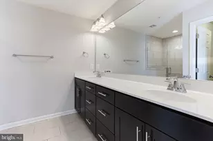 418 Ocracoke Wy, Glen Burnie, MD 21060 - Photo 17