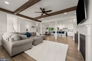 425 Walnut Dr, Edgewater, MD 21037 - Photo 3