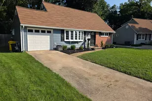 132 N Meadow Dr, Glen Burnie, MD 21060 - Photo 3