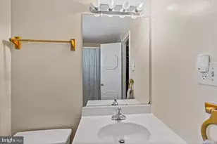 1435 Crofton Pkwy, Crofton, MD 21114 - Photo 31