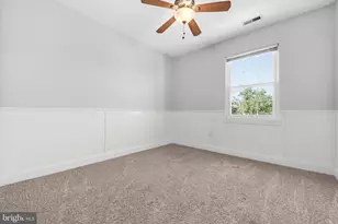 7792 Moonfall Ct, Pasadena, MD 21122 - Photo 19