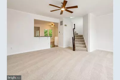 912 Hopkins Corner, Glen Burnie, MD 21060 - Photo 5