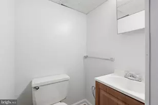 2020 Cambridge Dr, Crofton, MD 21114 - Photo 29