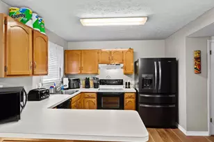3413 Halifax Ct, Pasadena, MD 21122 - Photo 11