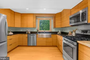 288 Bowline Rd, Severna Park, MD 21146 - Photo 13