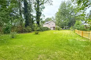 706 203rd St, Pasadena, MD 21122 - Photo 3
