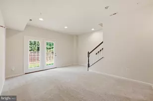 8132 Hollow Ct, Severn, MD 21144 - Photo 5
