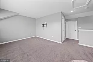 8279 Meadowood Dr, Hanover, MD 21076 - Photo 25