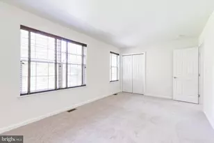 901 8th St, Pasadena, MD 21122 - Photo 17