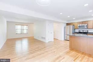 901 8th St, Pasadena, MD 21122 - Photo 7