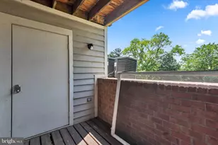 200 Spring Maiden Ct, Glen Burnie, MD 21060 - Photo 19