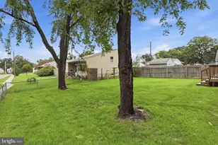 205 Hollywood Ct, Glen Burnie, MD 21060 - Photo 35