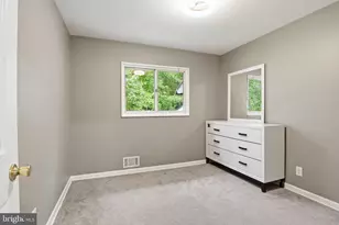 205 Hollywood Ct, Glen Burnie, MD 21060 - Photo 17