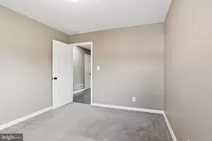 205 Hollywood Ct, Glen Burnie, MD 21060 - Photo 15