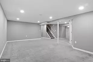205 Hollywood Ct, Glen Burnie, MD 21060 - Photo 23