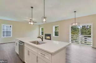 120 Euphoria Ct, Glen Burnie, MD 21061 - Photo 11