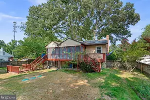 140 Pennsylvania Ave, Pasadena, MD 21122 - Photo 27