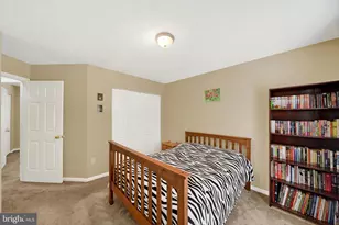 8100 Huntmaster Ct, Glen Burnie, MD 21061 - Photo 15