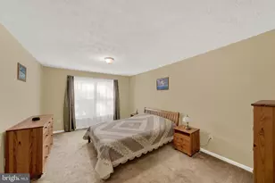 8100 Huntmaster Ct, Glen Burnie, MD 21061 - Photo 21
