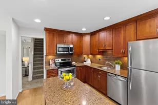 931 Windwhisper Ln, Annapolis, MD 21403 - Photo 11