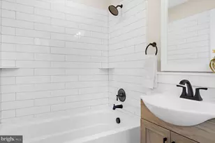 1921 Main Ave, Pasadena, MD 21122 - Photo 37