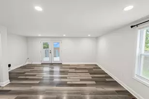 395 Valiant Cir, Glen Burnie, MD 21061 - Photo 7