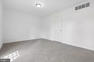 7736 Woodlawn Ave, Pasadena, MD 21122 - Photo 85