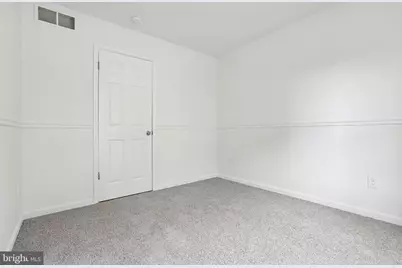 7736 Woodlawn Avenue, Pasadena, MD 21122 - Photo 9