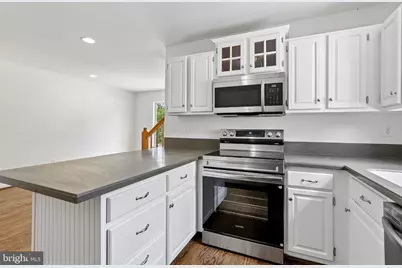 7736 Woodlawn Avenue, Pasadena, MD 21122 - Photo 43