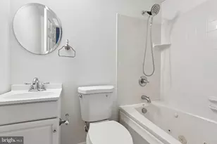7736 Woodlawn Ave, Pasadena, MD 21122 - Photo 91