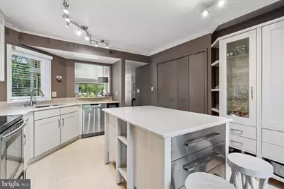 7048 Harbour Village Court #T2, Annapolis, MD 21403 - Photo 15