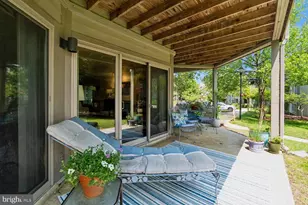 7048 Harbour Village Ct, Annapolis, MD 21403 - Photo 37