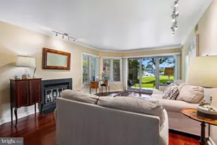 7048 Harbour Village Ct, Annapolis, MD 21403 - Photo 17